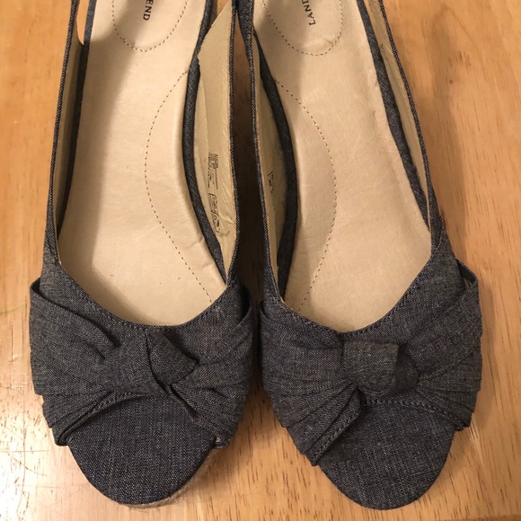Lands End Chambray Wedges - Picture 3 of 8